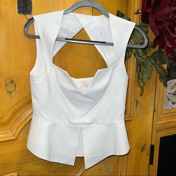 Black halo size 8 top white cut out tank - Picture 2 of 5
